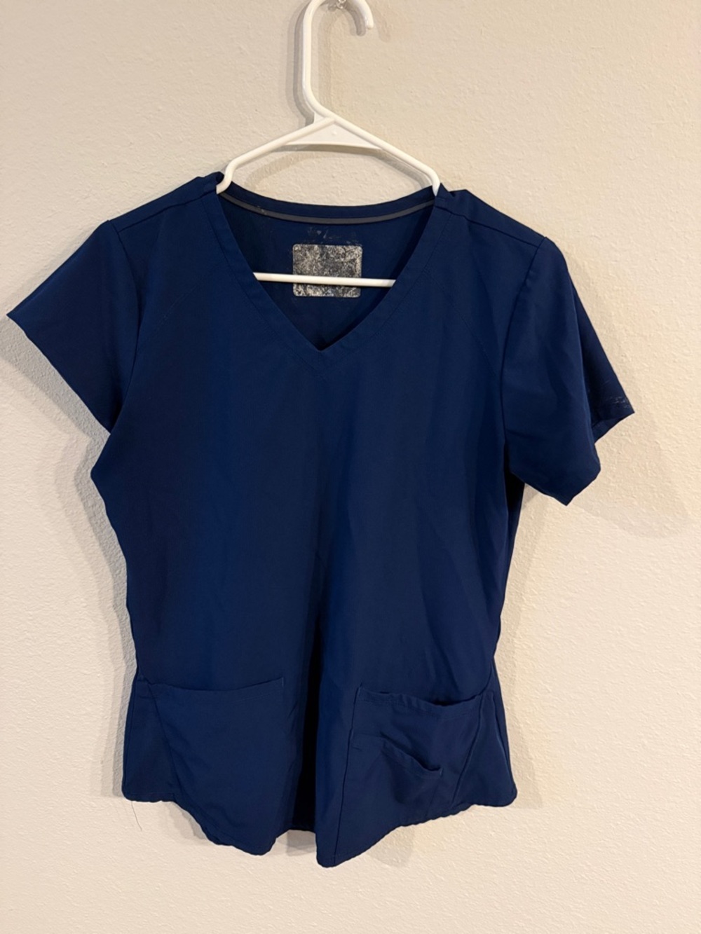 Skechers Women's Short Sleeve V-Neck Top in Navy Blue